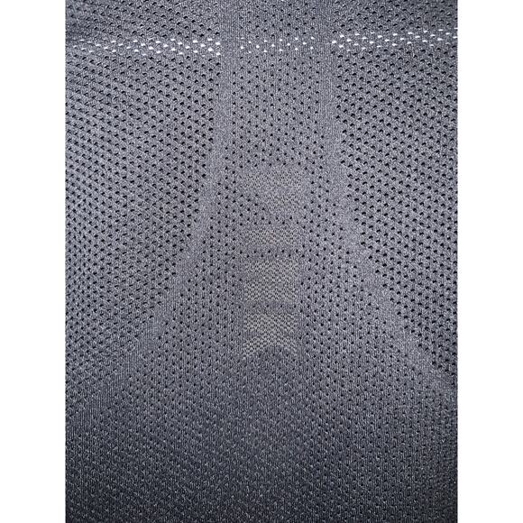 Pink Active Black Tank Top Size  Medium - Picture 4 of 5